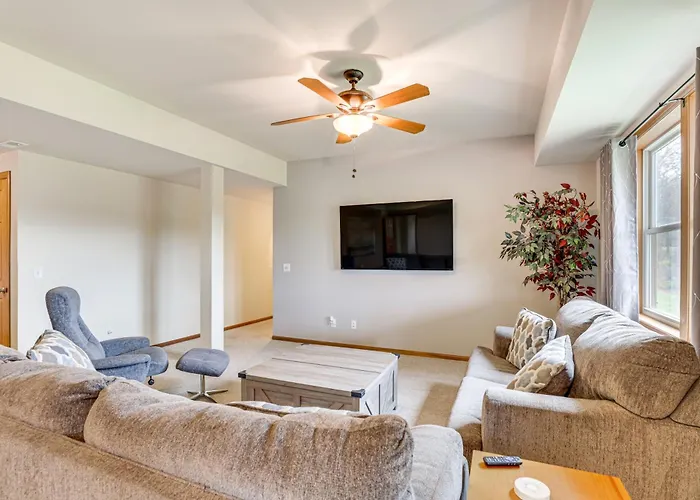 Pet-friendly W/ Resort-style Amenities!